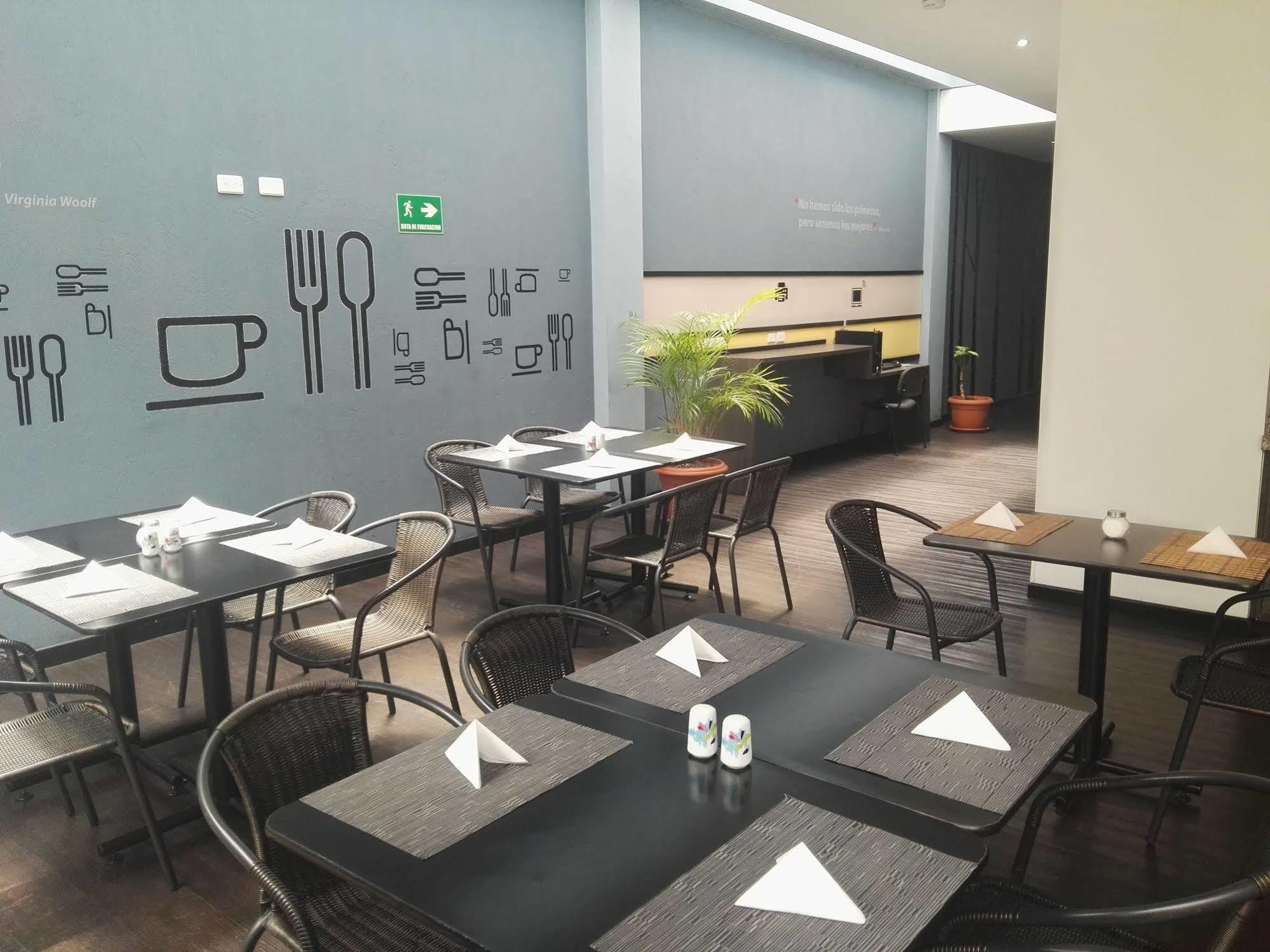Best Western Calleja Suites Богота Екстериор снимка